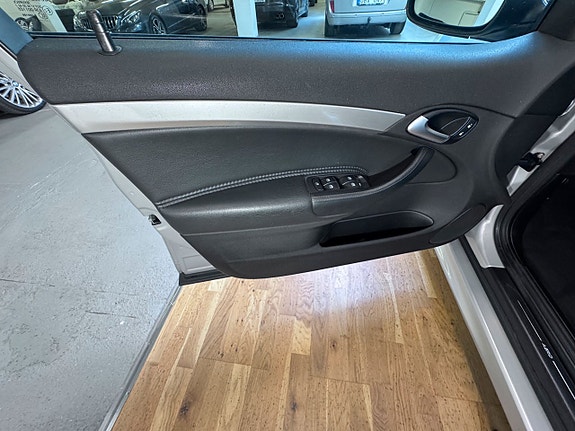 Saab 9-3 13 of 17