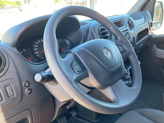 Renault Master 17 of 27