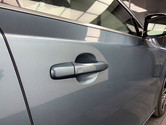 Volvo V40 8 of 23