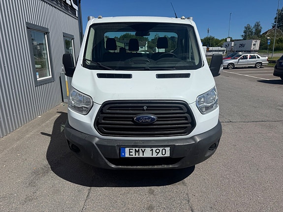 Ford Transit 2 of 5
