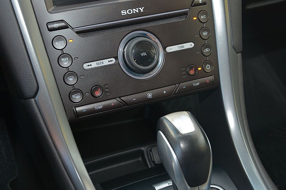 Ford Mondeo 14 of 14