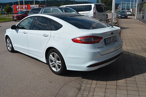 Ford Mondeo 3 of 14
