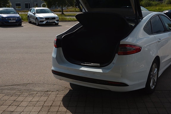 Ford Mondeo 7 of 14
