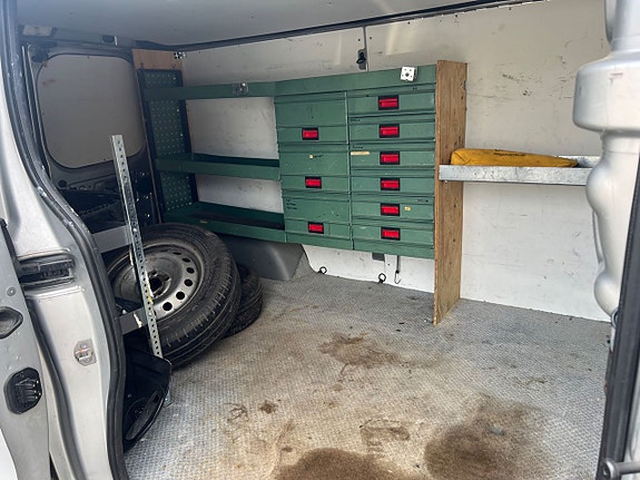 Opel Vivaro 7 of 15
