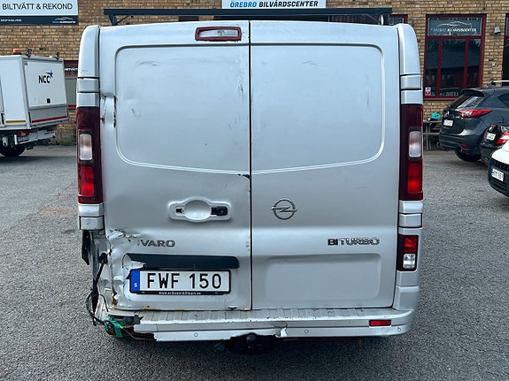 Opel Vivaro 6 of 15