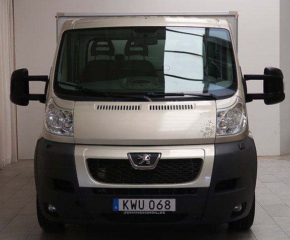Peugeot Boxer 2 of 18