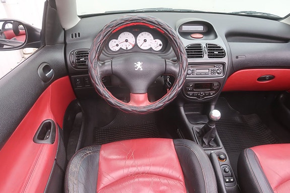 Peugeot 206 CC 8 of 18