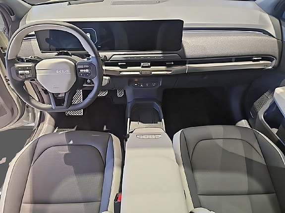 Kia EV3 7 of 15