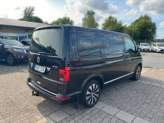 Volkswagen Multivan 3 of 5