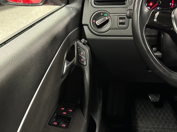 Volkswagen Polo 20 of 26