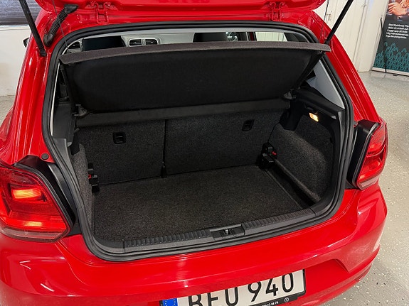 Volkswagen Polo 26 of 26