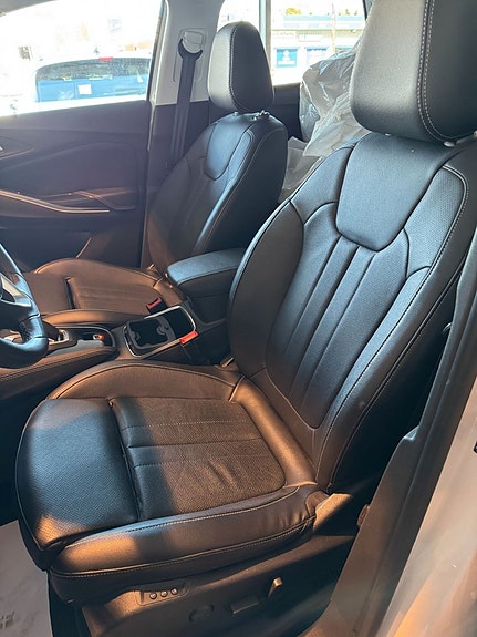 Opel Grandland X 3 of 5