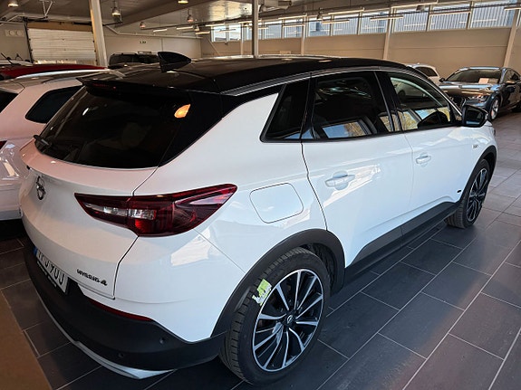 Opel Grandland X 5 of 5