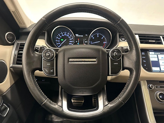 Land Rover Range Rover Sport 14 of 25