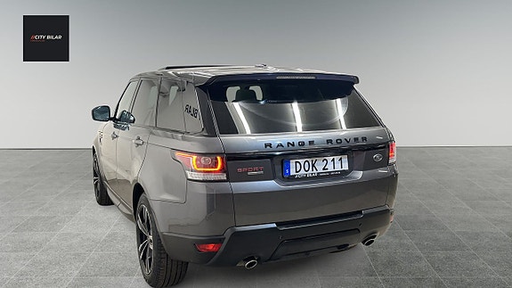 Land Rover Range Rover Sport 7 of 25