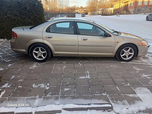 Chrysler Sebring 8 of 19