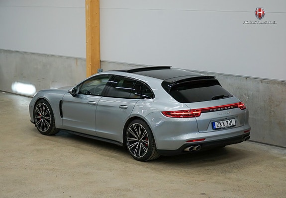 Porsche Panamera Turbo 6 of 28