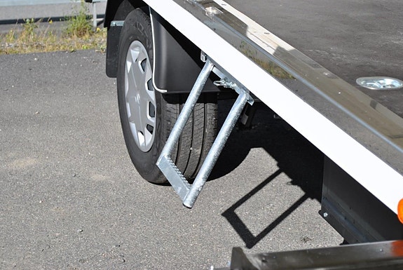 Ford Transit 8 of 17