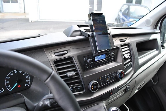 Ford Transit 14 of 17