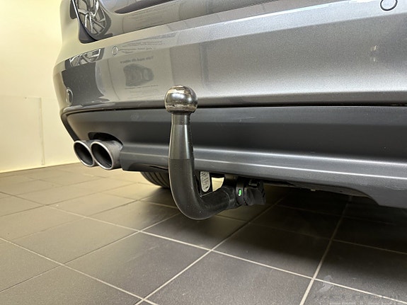 Jaguar XE 4 of 24