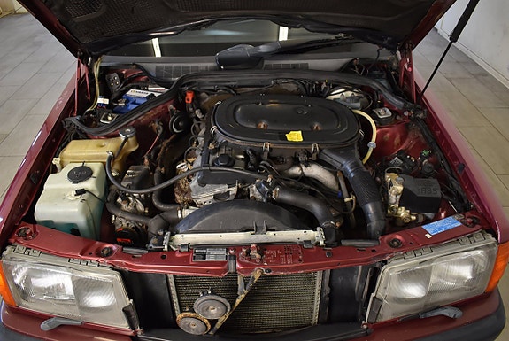 Mercedes-Benz 190 E 20 of 20