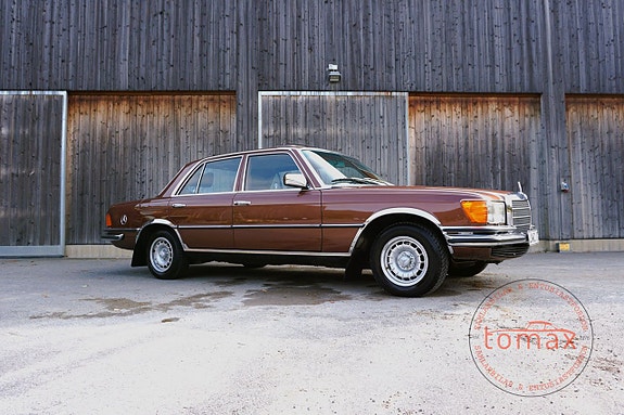 Mercedes-Benz 280 SE