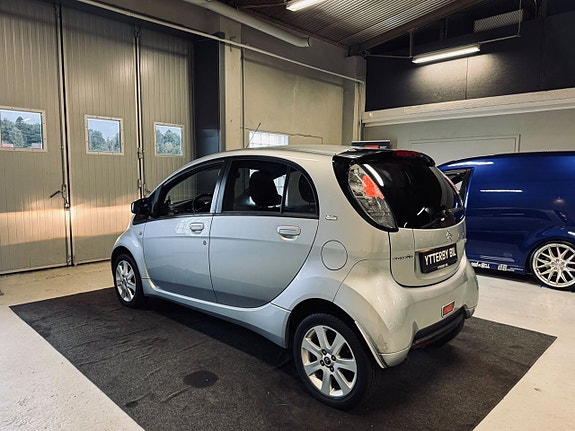 Citroen C-Zero 5 of 5