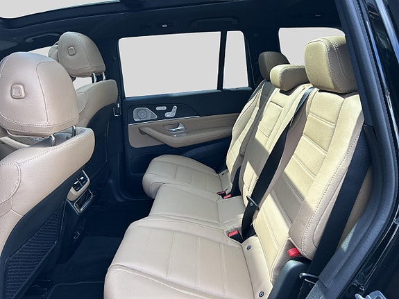 Mercedes-Benz GLS450 d 12 of 17