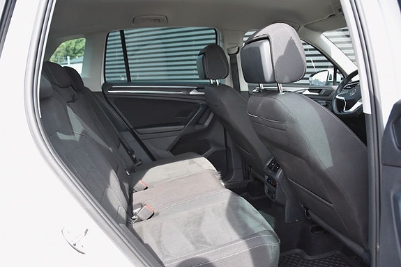 Volkswagen Tiguan 13 of 20