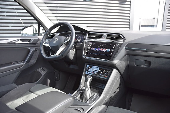Volkswagen Tiguan 14 of 20
