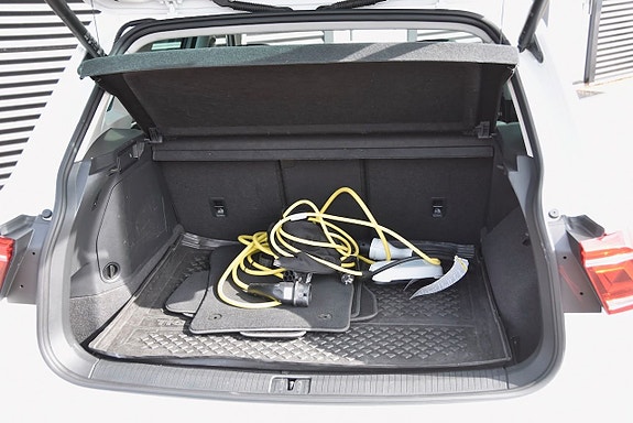 Volkswagen Tiguan 9 of 20