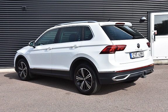 Volkswagen Tiguan 4 of 20
