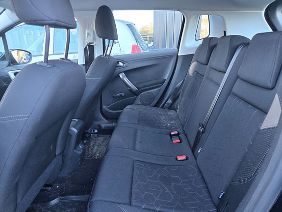 Peugeot 2008 30 of 30