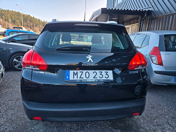 Peugeot 2008 8 of 30