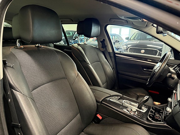 BMW 520 15 of 26