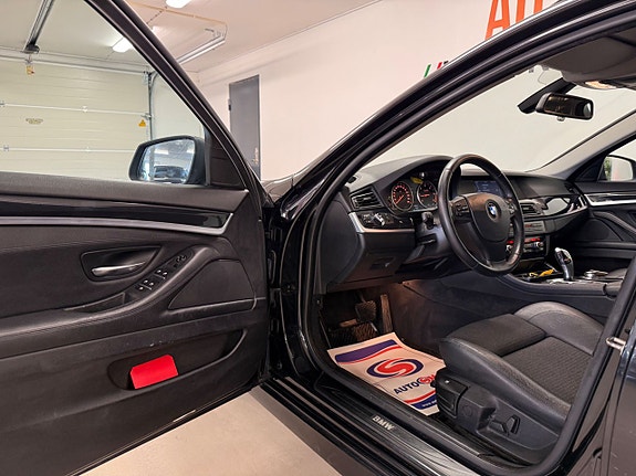 BMW 520 9 of 26