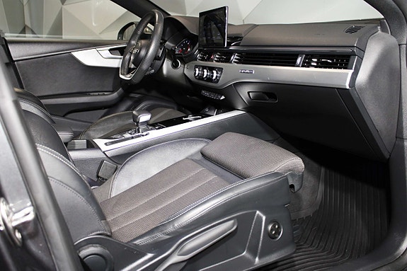 Audi A5 13 of 27