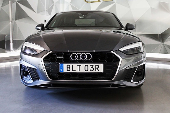 Audi A5 9 of 27