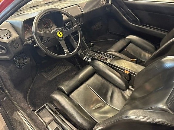 Ferrari Testarossa 3 of 5