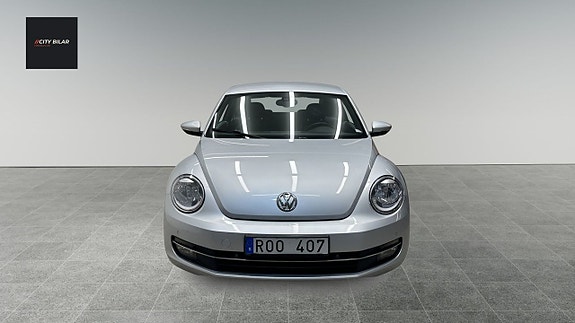 Volkswagen Beetle 2 of 20