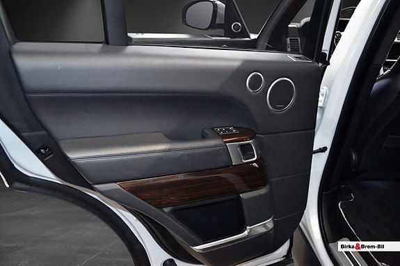 Land Rover Range Rover 12 of 18