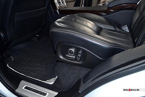 Land Rover Range Rover 13 of 18