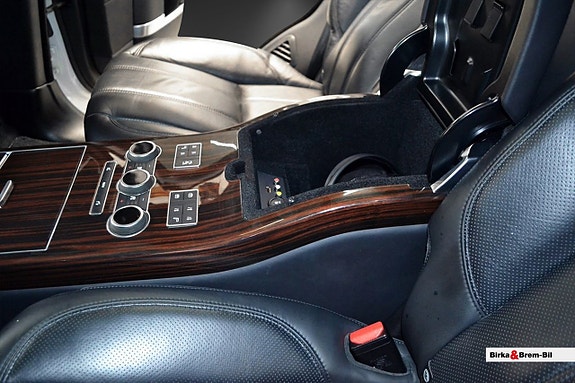 Land Rover Range Rover 17 of 18