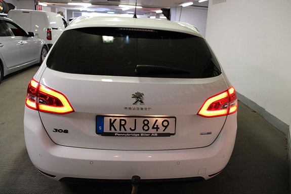 Peugeot 308 13 of 16