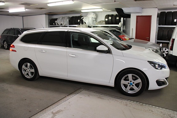 Peugeot 308 16 of 16