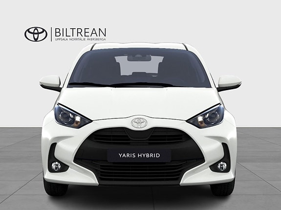 Toyota Yaris 4 of 6