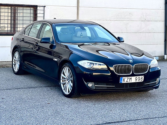 BMW 530d 2 of 5