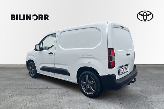 Toyota Proace City 2 of 5