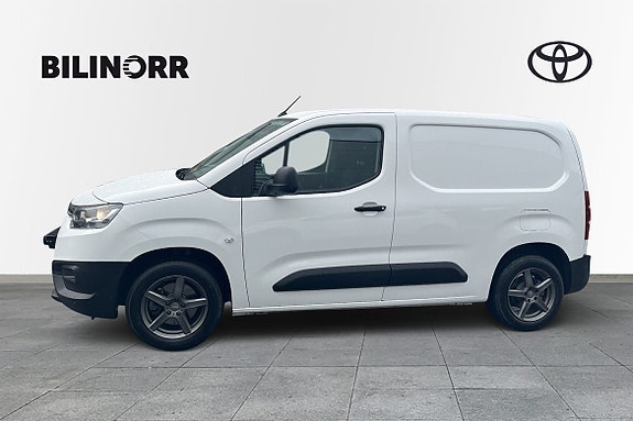 Toyota Proace City 3 of 5
