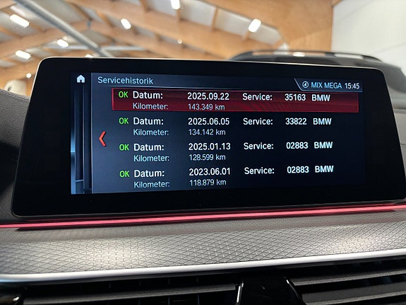 BMW M550i 24 of 30